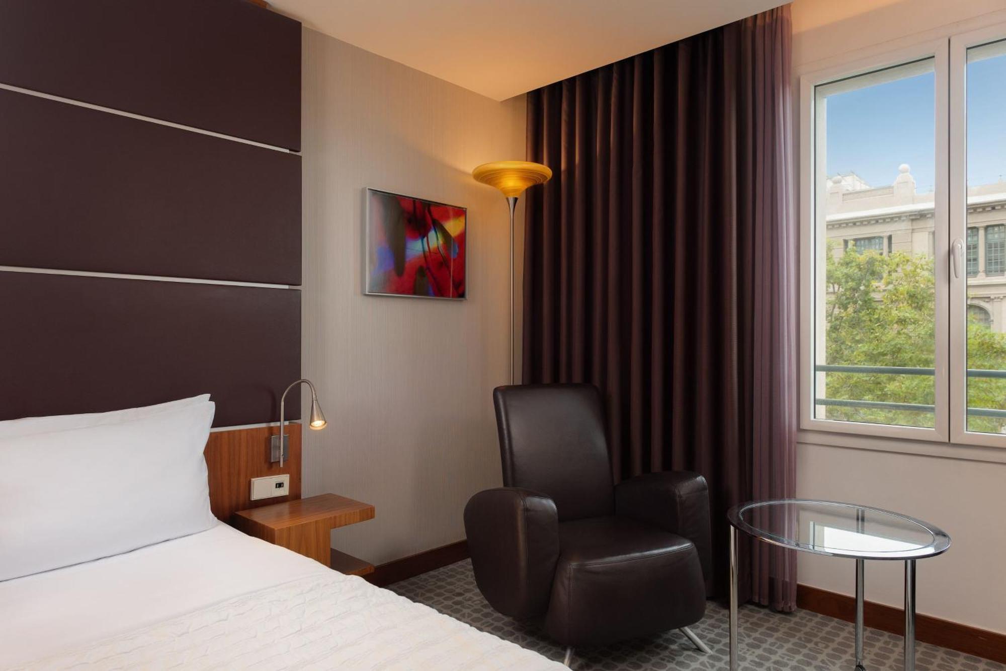 Deluxe Twin Room,1554226909:JPEG
